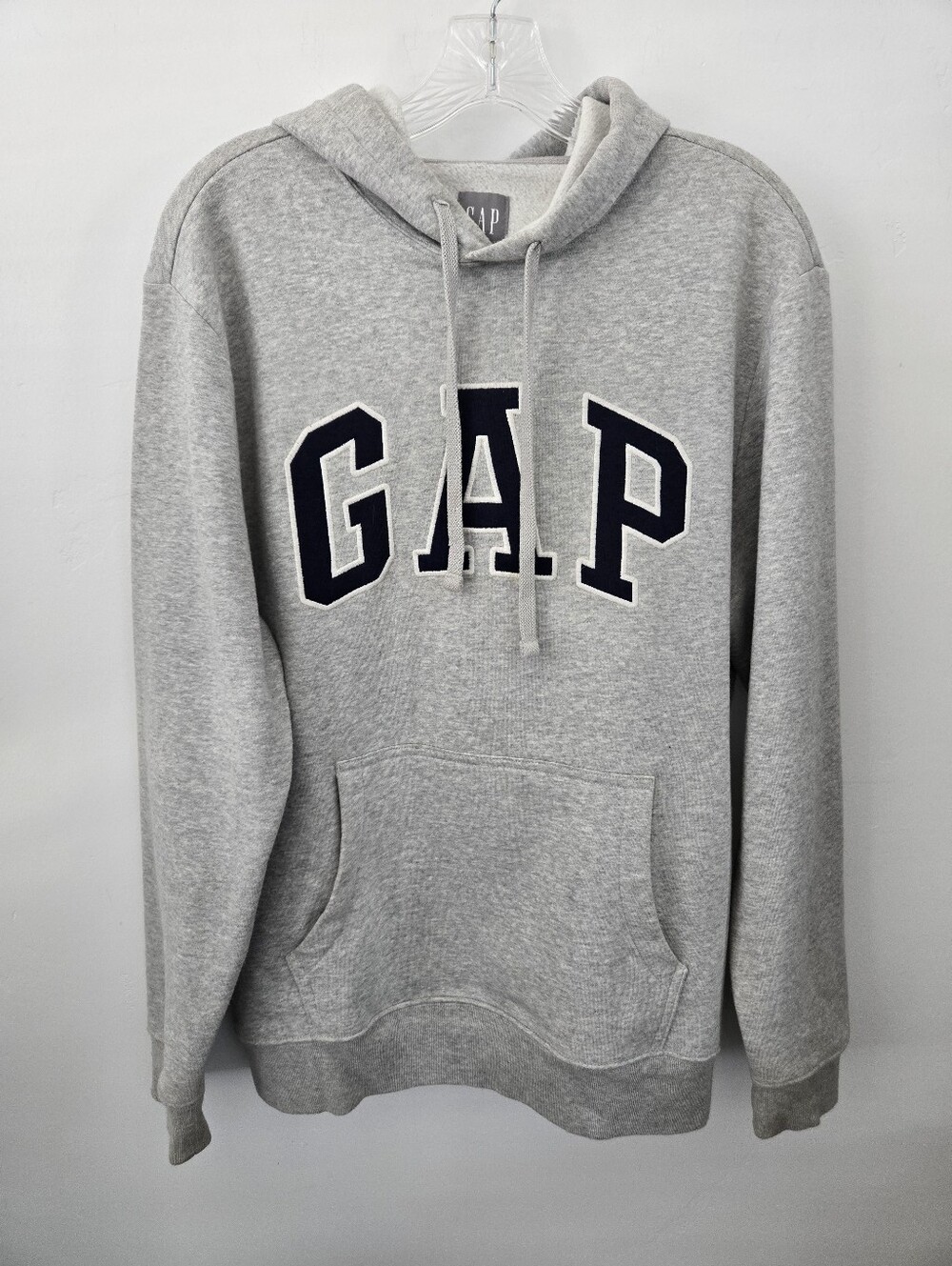 GAP light gray pullover hoodie. Size Medium.